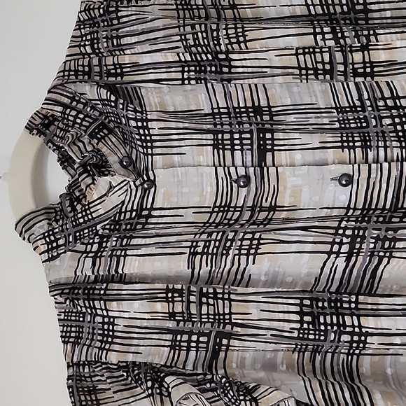 Anne Klein sleeveless ruffle detail midi dress, size 16 - Picture 2 of 5